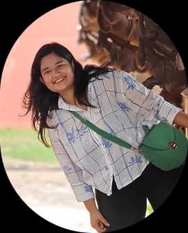 Lata Pant, Sr. Manager - Graphic Designer